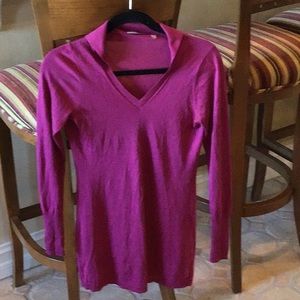 Eli Tahari cashmere and silk burgundy sweater